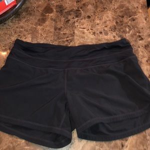 Lulu lemon shorts!